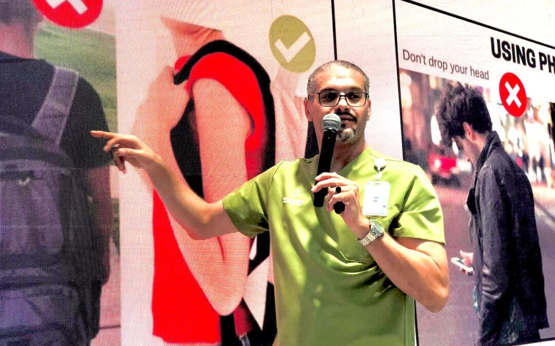 العلاج الطبيعي وجودة الحياة.. محاضرة هاني دحلان في ملتقى الصحة العالمي