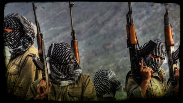 “داعش” يقتل 52 عسكريًّا و18 مدنيًّا في 6 هجمات بسوريا
