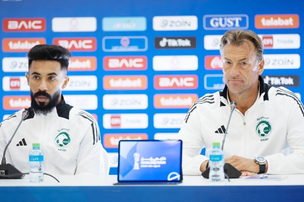 مدرب الأخضر “رينارد” يكشف آخر مستجدات مواجهة العراق في خليجي 26