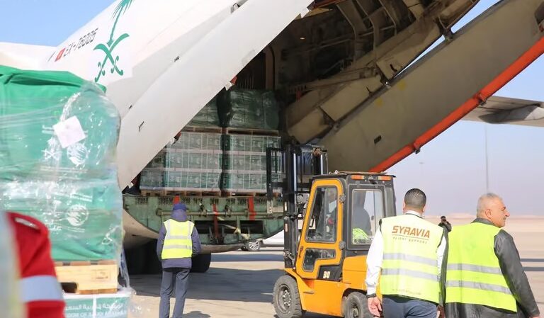 “إغاثي الملك” يوزع غدًا المساعدات على الشعب السوري