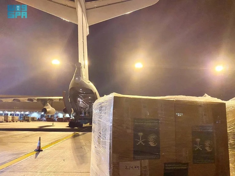 مغادرة الطائرة السعودية الإغاثية الـ 7 إلى سوريا