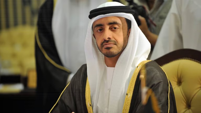 عبدالله بن زايد يستقبل أسعد الشيباني ويؤكد دعم الإمارات لاستقلال سورية