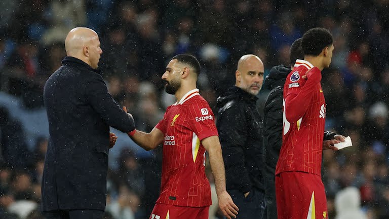 ثالث هدافي ليفربول التاريخيين.. صلاح يواصل كتابة التاريخ ويعادل رقم هودجسون