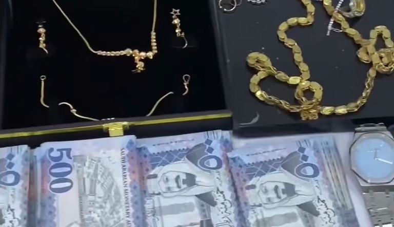 بمكة.. القبض على مقيم مصري بتهمة السطو وسرقة مصوغات ذهبية