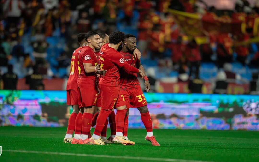 القادسية يفوز على الرائد بهدفين