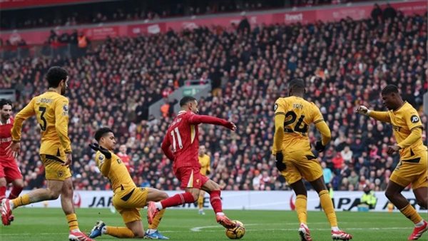 صلاح يقود ليفربول للنجاة من “ذئاب” وولفرهامبتون بالدوري الإنجليزي