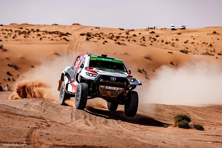 انطلاق منافسات المرحلة الثانية والأخيرة لرالي حائل الدولي من بقعاء