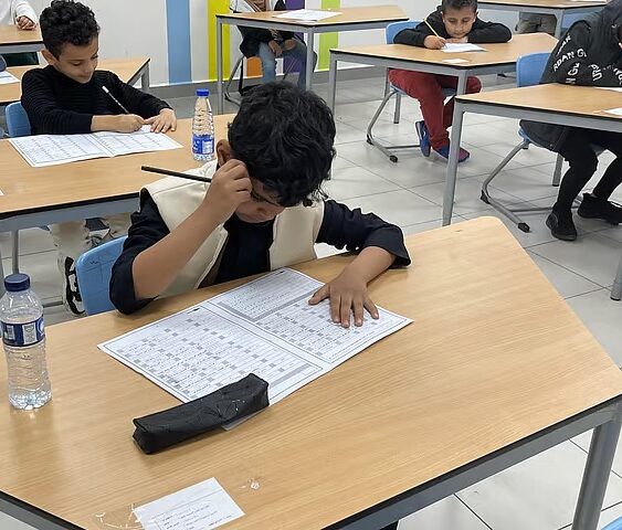 440 ألف طالب وطالبة يؤدون اختبارات الفصل الثاني بالمدينة المنورة