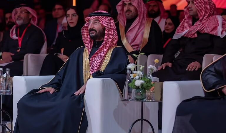بحضور وزير الحرس الوطني.. انطلاق أعمال القمة العالمية لإطالة العمر الصحي 2025