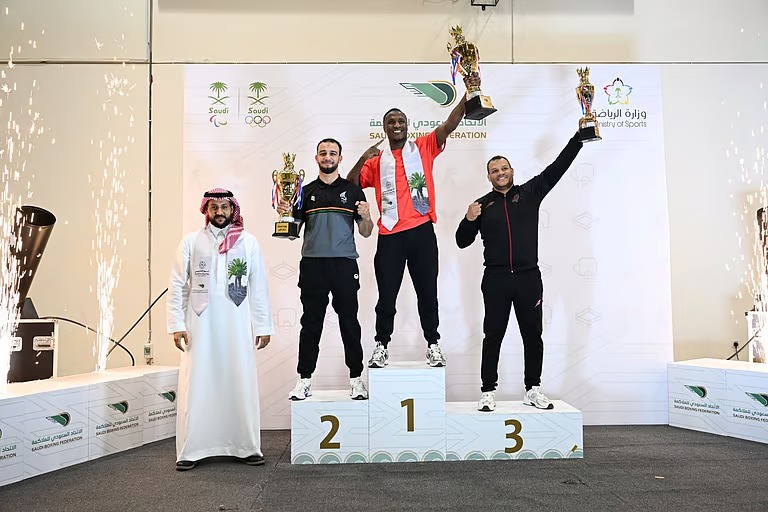 بالرياض .. أول بطولة من نوعها للأساتذة في الملاكمة السعودية