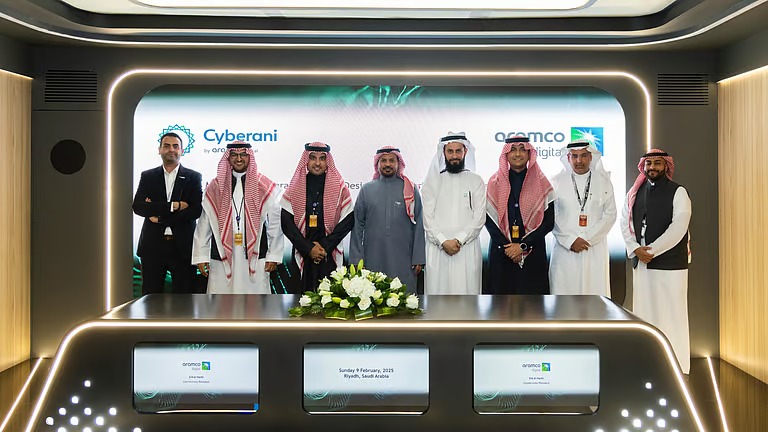 “سيبراني وأرامكو الرقمية” تعززان أمان الشبكة الصناعية 450