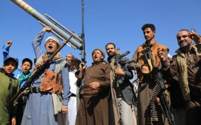 هجمات حوثية تودي بحياة 7 أشخاص في المخا والخوخة