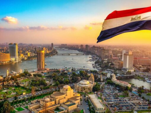 مصر تدين الهجمات على خطوط أنابيب في الرياض والمدينة