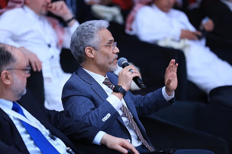 انعقاد الجلستين الثانية والثالثة لأعمال ندوة “البركة” للاقتصاد الإسلامي في المدينة المنورة