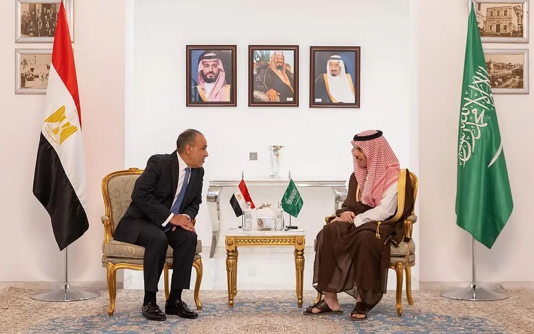 وزير الخارجية ونظيره المصري يعقدان اجتماع لجنة المتابعة والتشاور على المستوى الوزاري