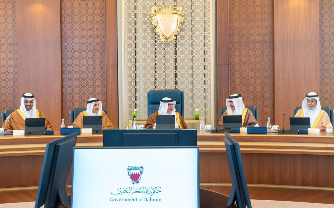 مجلس الوزراء البحريني يشيد بجهود المملكة في خدمة المعتمرين خلال رمضان