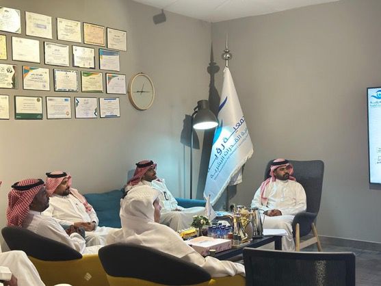 جمعية رؤية تستقبل مدير عام فرع وزارة الموارد البشرية والتنمية الاجتماعية بمنطقة الرياض