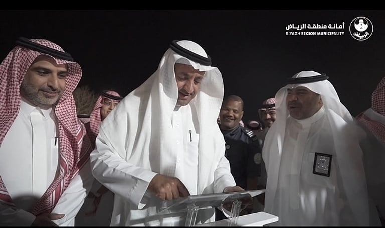 ضمن مبادرة “أهلها يسمونها”.. بلدية الخرج تطلق اسم “النخيل” على حديقة تابعة لها