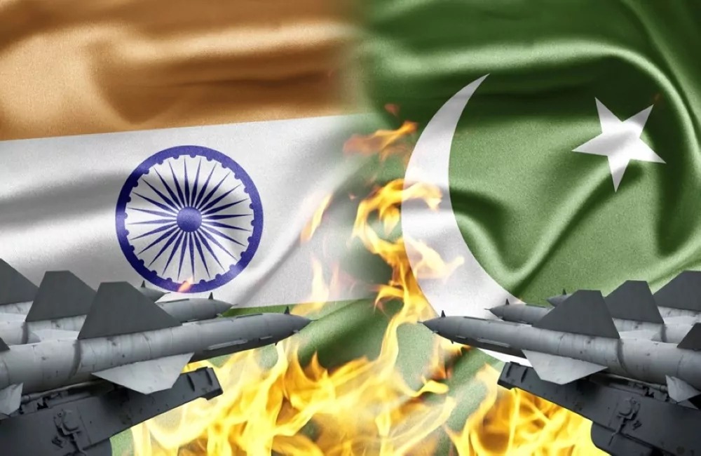 باكستان تحذّر من ضربات هندي وشيكة خلال ساعات