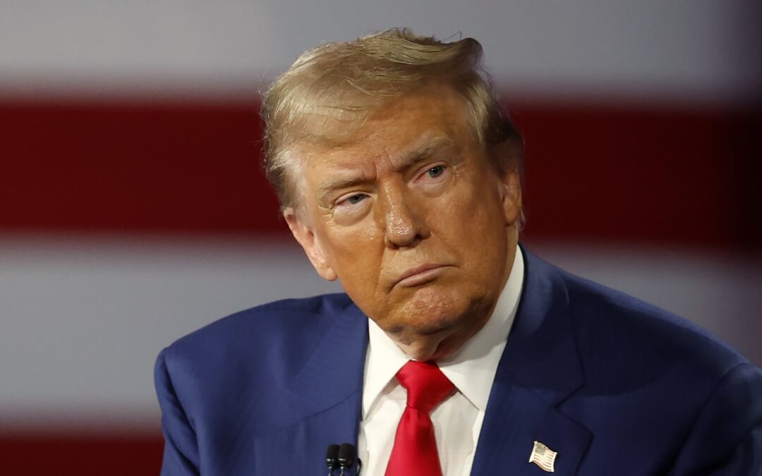 إدارة “ترامب” تدرس خفض الرسوم الجمركية على الصين