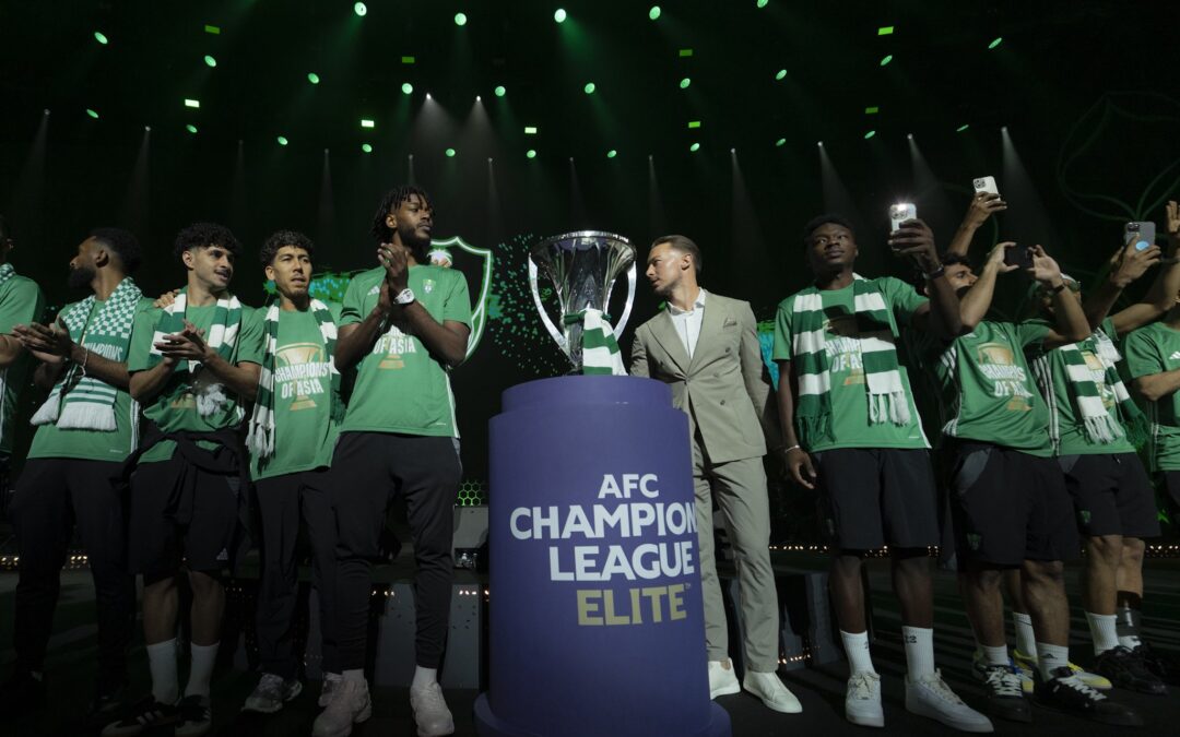 “مدرب الأهلي” يحذر لاعبيه من الوقوع في فخ نشوة الفوز بدوري أبطال آسيا