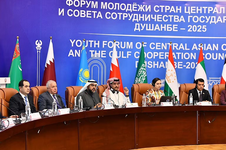 “الندوة العالمية” تشارك في مؤتمر شباب دول الخليج وآسيا الوسطى بطاجيكستان