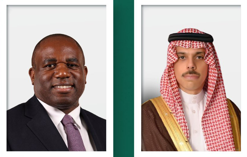 وزير الخارجية يتلقى اتصالاً هاتفيًا من نظيره البريطاني