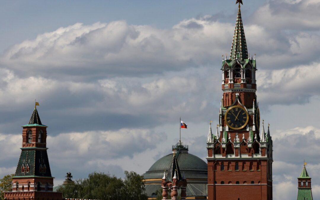 روسيا: سندرس مقترحاً بوقف إطلاق النار 30 يوماً في أوكرانيا