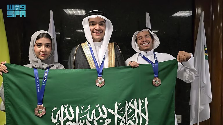 3 برونزيات للمملكة في أولمبياد مندليف الدولي للكيمياء 2025