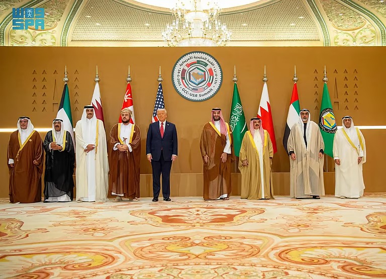 قادة التعاون الخليجي ينوهون بدور المملكة المحوري والريادي في دعم القضايا الإقليمية والدولية