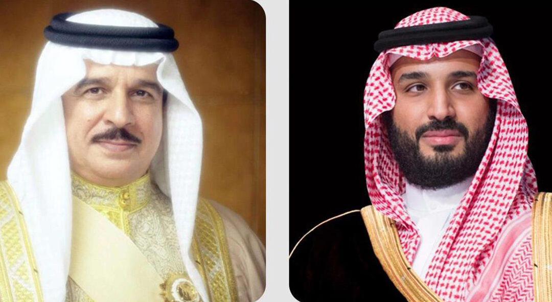 ولي العهد يتلقى اتصالًا هاتفيًا من ملك البحرين
