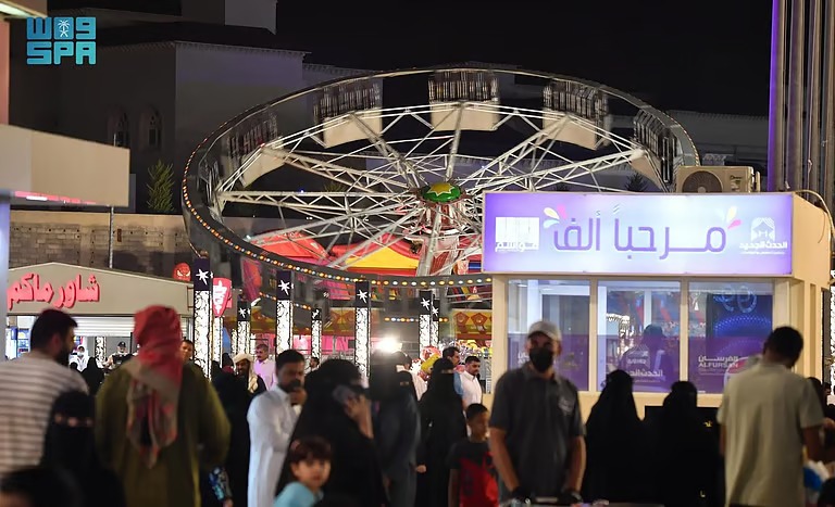 انطلاق مهرجان أبها للتسوق في نسخته الـ26 بمشاركة 12 دولة وبرامج ترفيهية متنوعة