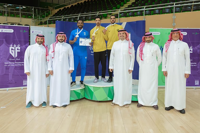 بمشاركة 200.. “بن جلوي” يتوّج أبطال البطولة المفتوحة للمبارزة بالرياض