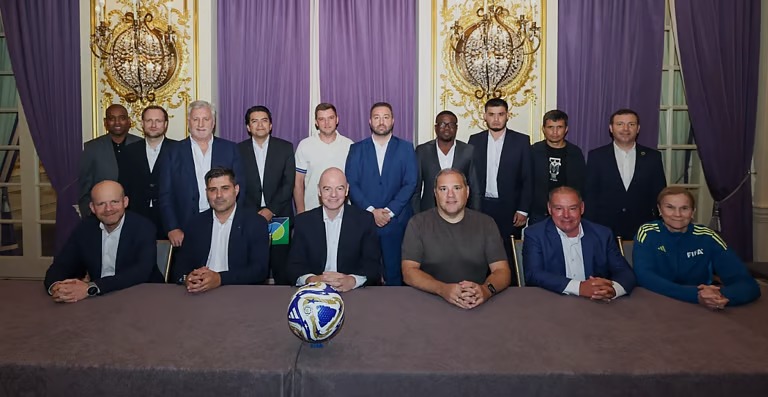 فيفا: يجب إقرار راحة لا تقل عن 72 ساعة بين المباريات لحماية اللاعبين