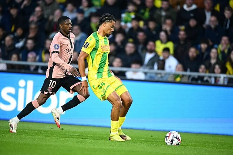 “نانت” الفرنسي يتفق مع “نيوم” على انتقال ناثان زيزي