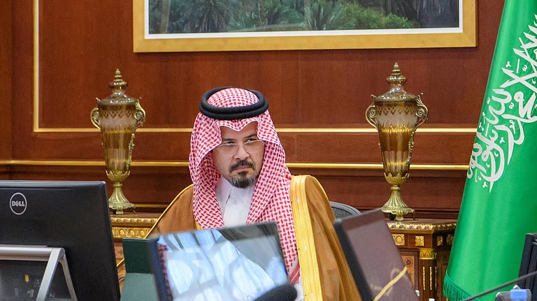 أمير المدينة يثمّن جهود هيئة المساحة في دعم التنمية المستدامة والحفاظ على الثروات الطبيعية