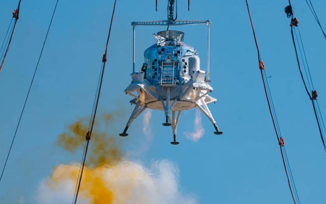 “الصين” تنفذ أول اختبار لهبوط وإقلاع مركبتها القمرية المأهولة لانيويه