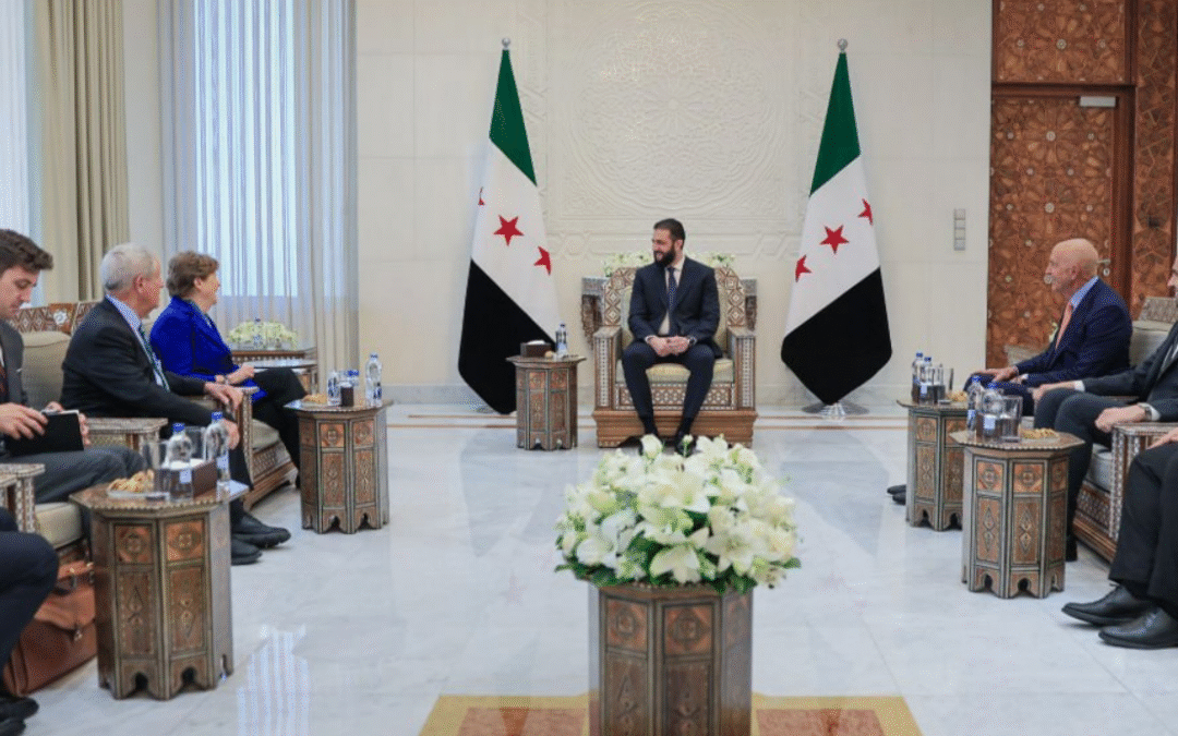 “الرئيس السوري” يبحث مع وفد أمريكي مستجدات الأوضاع في سوريا والمنطقة