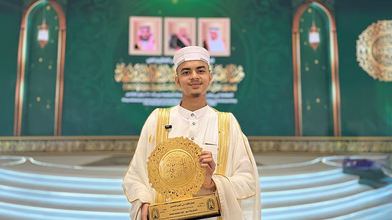 الفائزون بمسابقة الملك عبدالعزيز الدولية للقرآن الكريم: المنافسة كانت قوية والفرحة عظيمة ونشكر قيادة المملكة