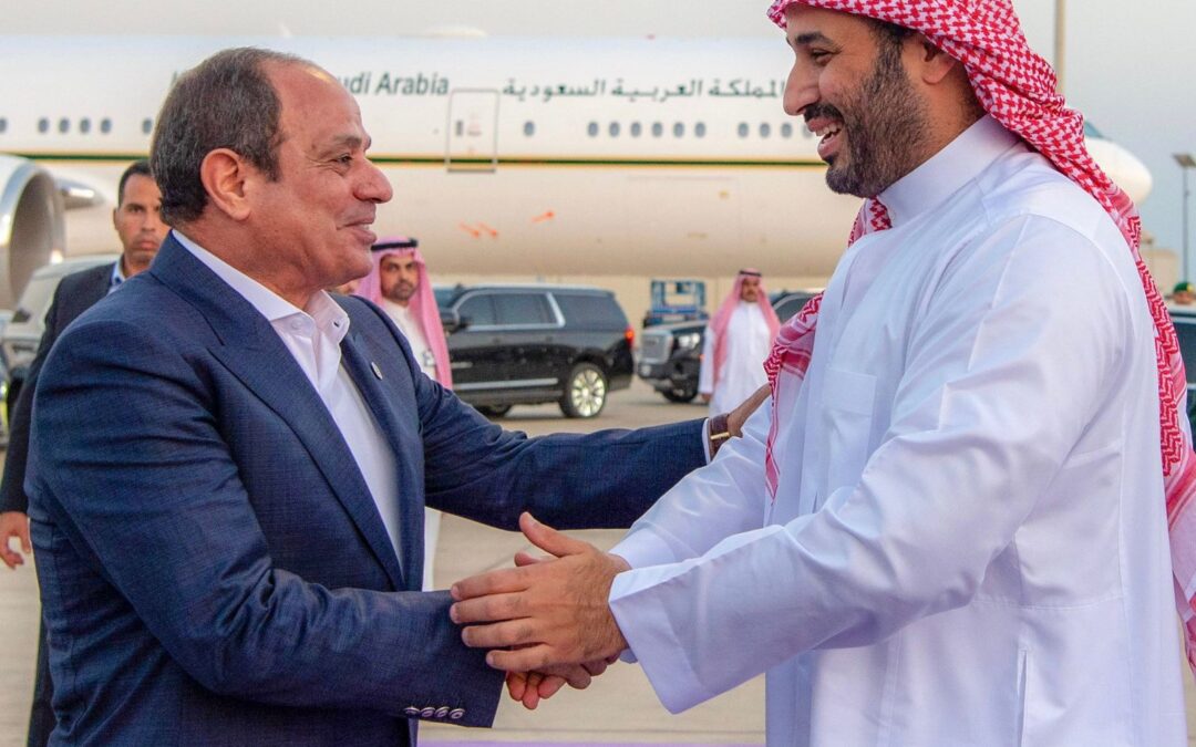 السيسي يغادر نيوم وولي العهد في مقدمة مودعيه