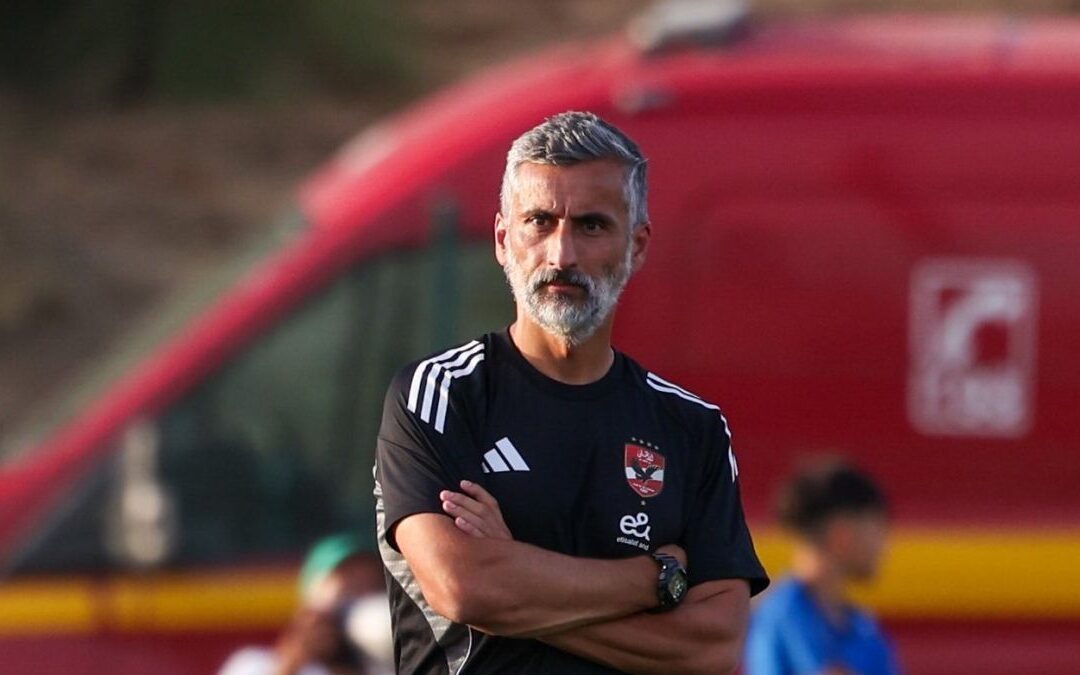 الأهلي المصري ينهي ارتباطه بمدربه ريبيرو
