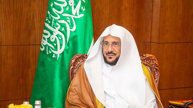 خطبة الجمعة القادمة عن حقوق كبار السن وواجب المجتمع تجاههم