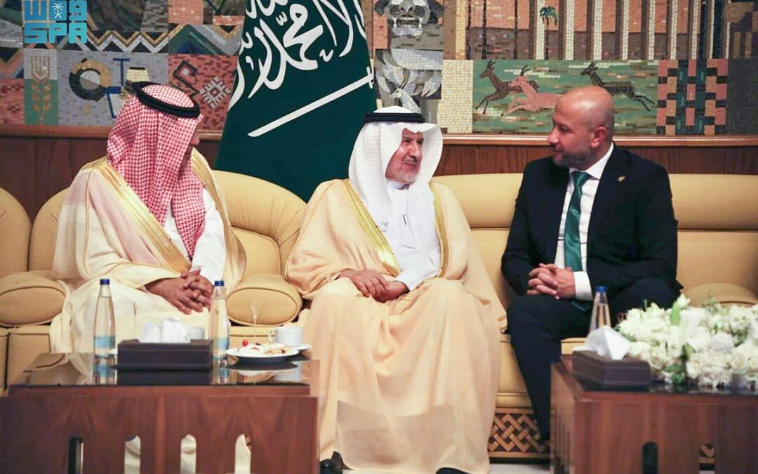 المشرف العام على مركز الملك سلمان للإغاثة يزور سوريا