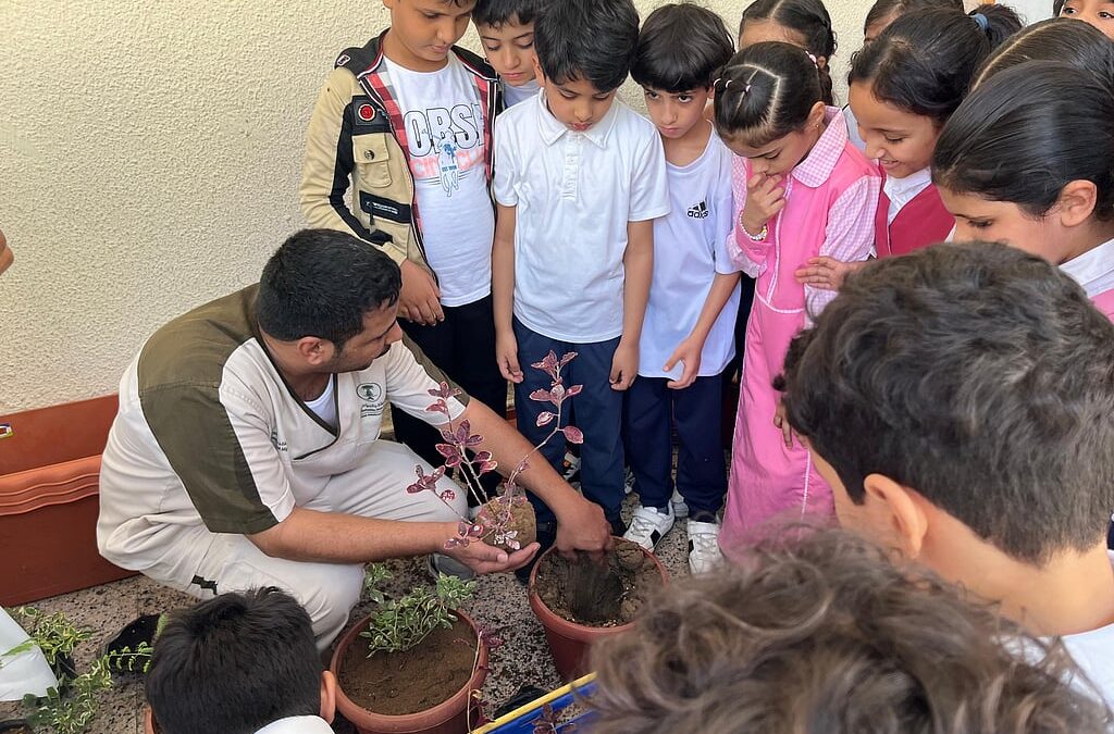 بيئة جدة تنجز مبادرة تشجير وتوعية بيئية بمدرسة الطفولة المبكرة