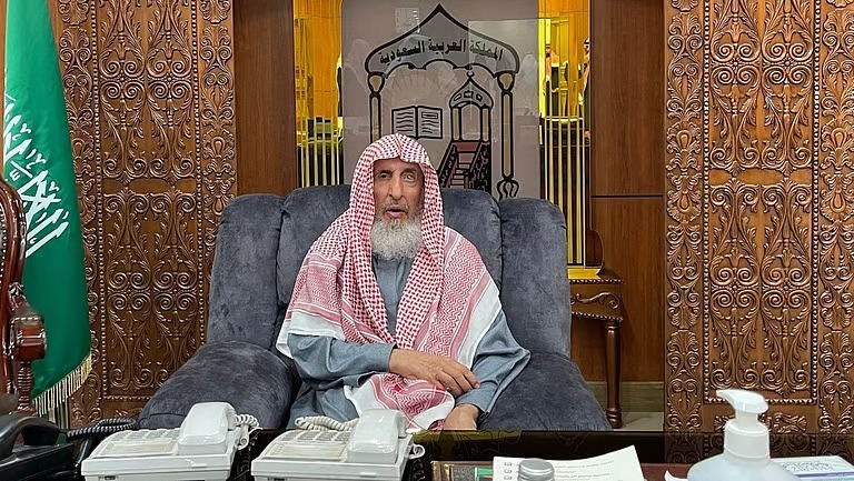 المفتي: الخطاب الملكي يحمل رسائل سامية تجسّد مسيرة العمل الدؤوب لقيادة المملكة في خدمة الوطن والمواطنين