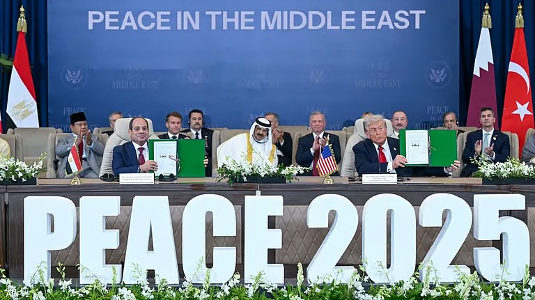 “قادة العالم” يوقعون “اتفاق غزة” في قمة شرم الشيخ برعاية إقليمية ودولية