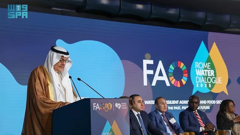 من روما “وزير البيئة”: السعودية تستهدف خفض تكلفة إنتاج المياه 50% واستهلاك المياه غير المتجددة 90% بحلول 2035