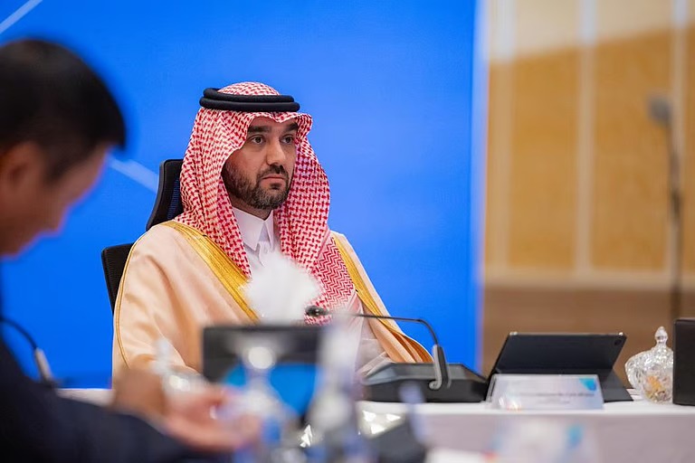 “وزير الرياضة”.. يترأس اجتماع مجلس أمناء مؤسسة الحلم الآسيوي بالرياض