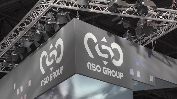 محكمة أمريكية تمنع شركة “NSO” الصهيونية من استخدام برامج التجسس على “واتساب”