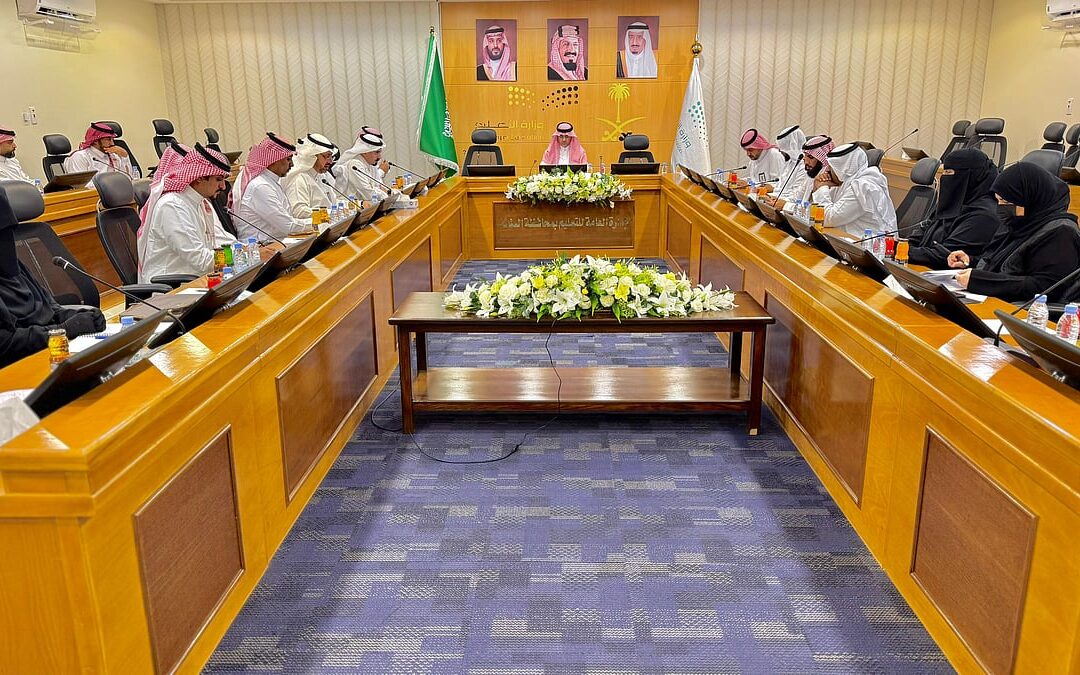 مدير تعليم الطائف: الإدارة المدرسية هي القلب النابض لتشكيل هوية المدرسة